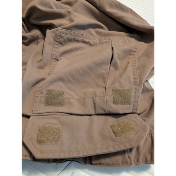 Duluth Trading Co. 5 Pocket Quick Dry Hiking Pants Khaki Brown Sz XL x34 - Picture 8 of 8